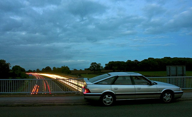 A Roving Report Rover 827Si