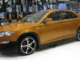 A halo model would boost the MG6's image. This could take inspiration from the Roewe 550 Sport, shown here.